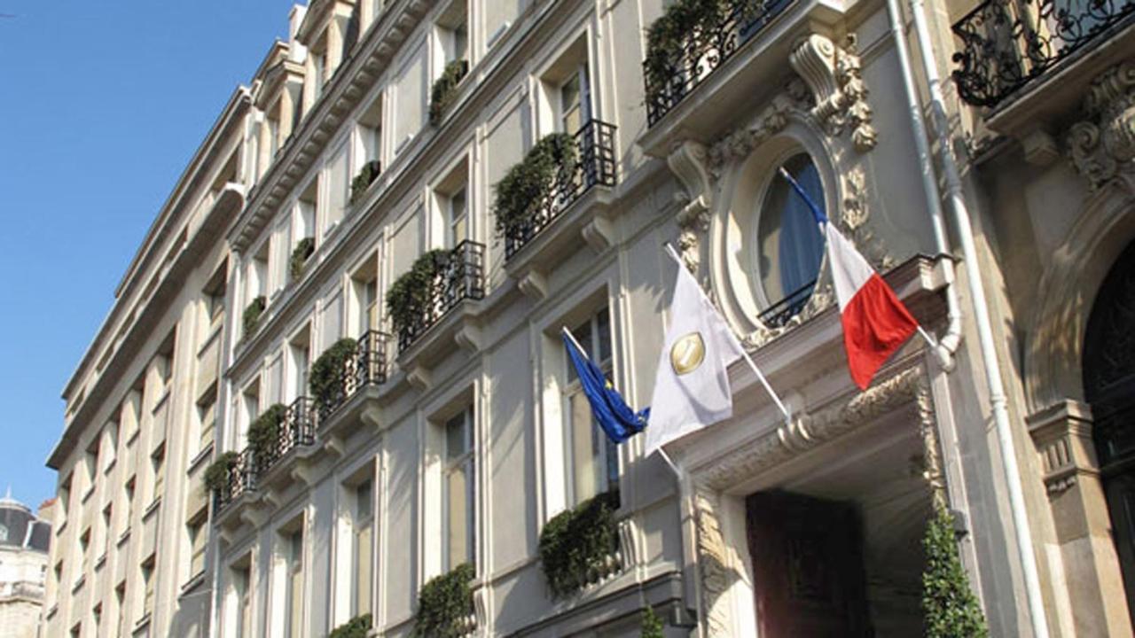 Intercontinental Paris Champs Elysees Etoile By Ihg Bagian luar foto