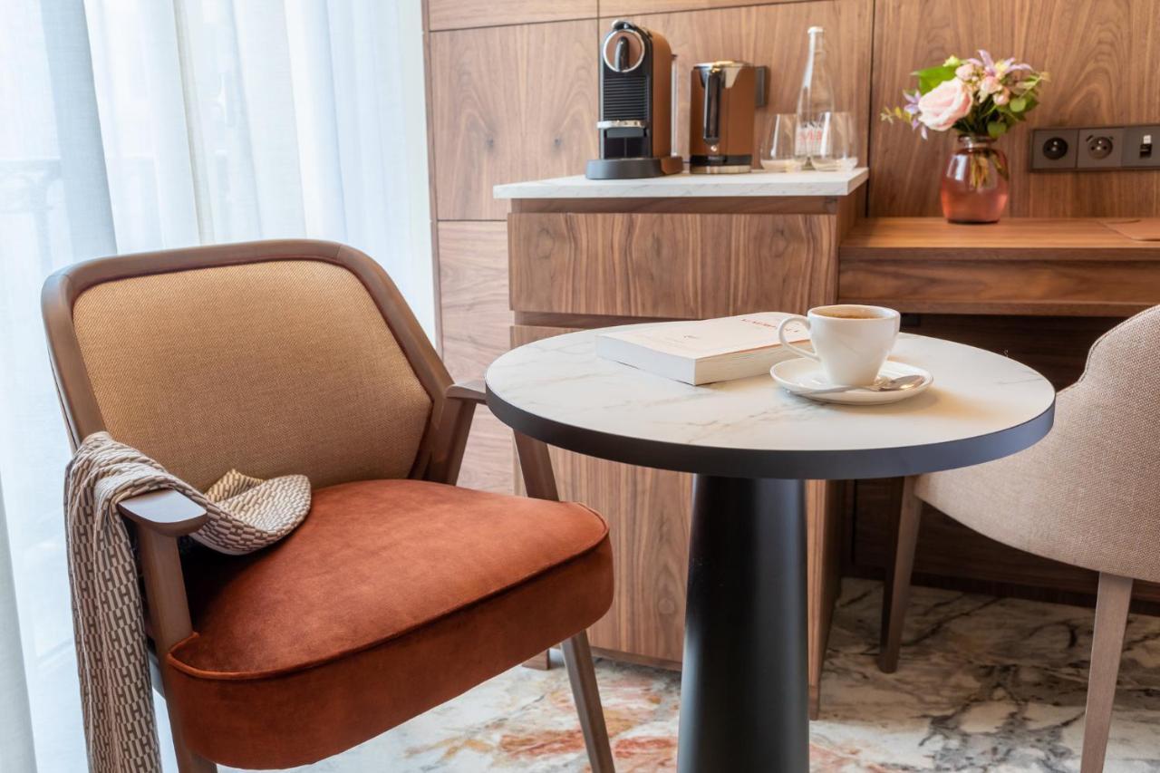 Intercontinental Paris Champs Elysees Etoile By Ihg Bagian luar foto