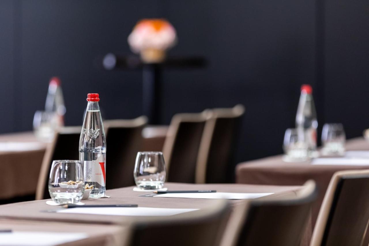 Intercontinental Paris Champs Elysees Etoile By Ihg Bagian luar foto